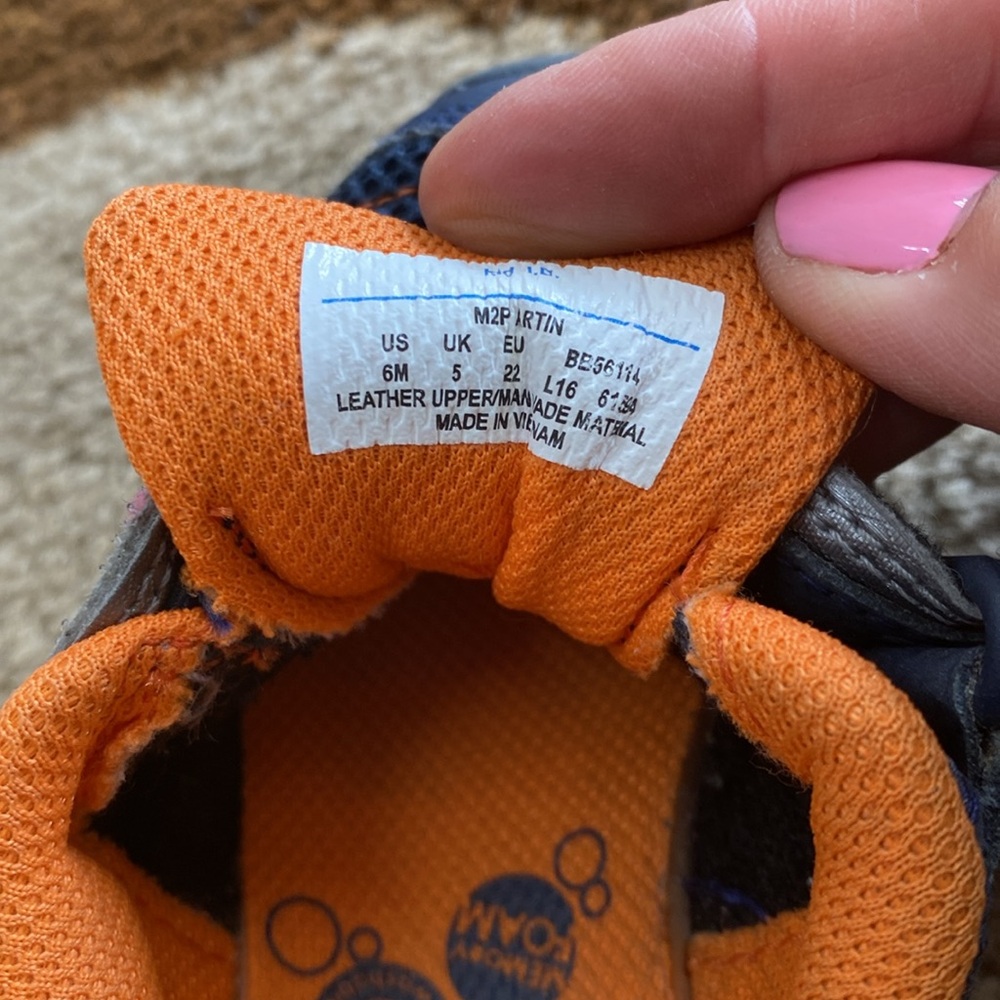 Toddler boys Shoes set of 4 size 6 - Picture 12 of 12